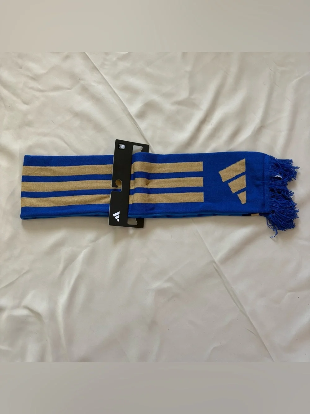 Adidas 2026 FIGC Italy National Team Scarf – One Size (NWT)